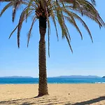 Διαμέρισμα Select'sohome - Pour 4 Personnes Proche Des Commerces Et De La Du Lavandou Avec Parking Prive ! - Cap Azur Le Lavandou